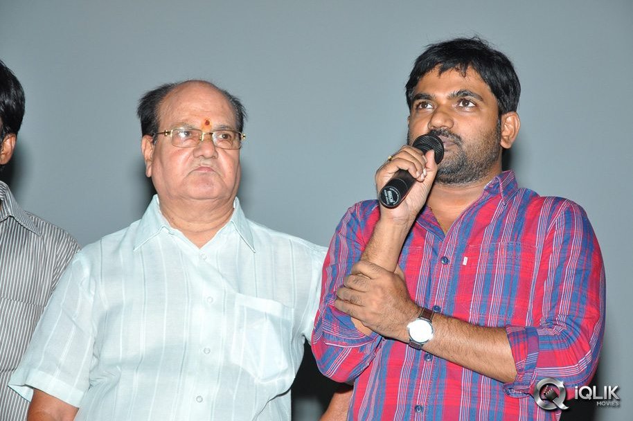Kotha-Janta-Movie-Theatre-Coverage